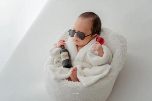 高平孕妇肚脐眼突出来